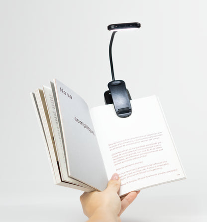 Luz nocturna de libro con clip LED ajustable