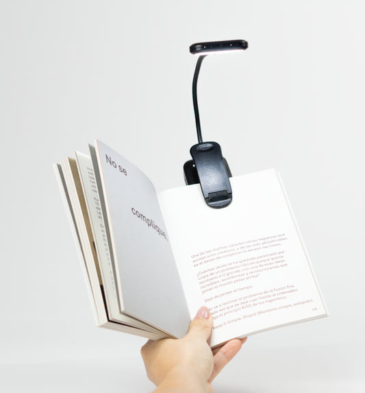 Luz nocturna de libro con clip LED ajustable